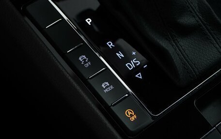 Skoda Superb III рестайлинг, 2020 год, 3 999 999 рублей, 20 фотография