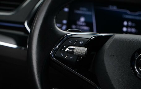 Skoda Superb III рестайлинг, 2020 год, 3 999 999 рублей, 23 фотография