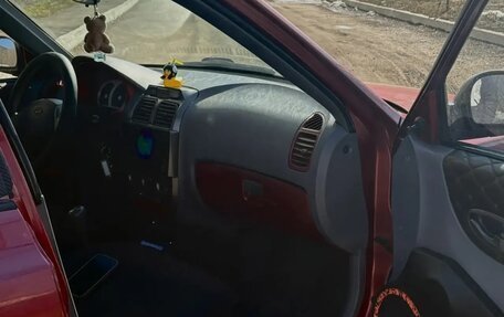 Hyundai Accent II, 2005 год, 280 000 рублей, 3 фотография