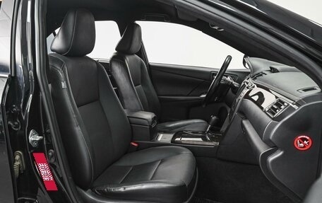 Toyota Camry, 2015 год, 2 333 000 рублей, 8 фотография