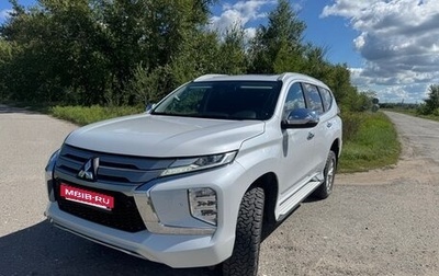 Mitsubishi Pajero Sport III рестайлинг, 2020 год, 3 500 000 рублей, 1 фотография