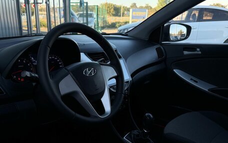 Hyundai Solaris II рестайлинг, 2012 год, 730 000 рублей, 9 фотография