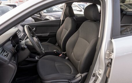KIA Rio III рестайлинг, 2016 год, 899 000 рублей, 10 фотография