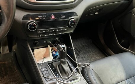 Hyundai Tucson III, 2018 год, 1 990 000 рублей, 5 фотография