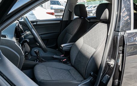 Volkswagen Polo VI (EU Market), 2021 год, 1 650 000 рублей, 10 фотография