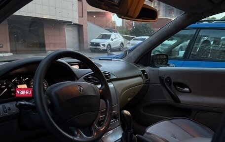 Renault Laguna II, 2003 год, 379 000 рублей, 7 фотография