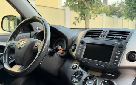 Toyota RAV4, 2011 год, 1 550 000 рублей, 13 фотография