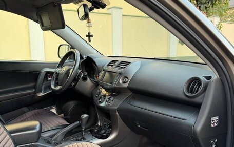 Toyota RAV4, 2011 год, 1 550 000 рублей, 20 фотография