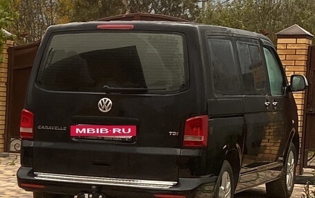 Volkswagen Caravelle T5, 2014 год, 2 800 000 рублей, 2 фотография