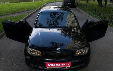 BMW 1 серия, 2011 год, 835 000 рублей, 12 фотография