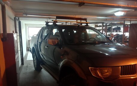 Mitsubishi L200 IV рестайлинг, 2008 год, 1 450 000 рублей, 2 фотография