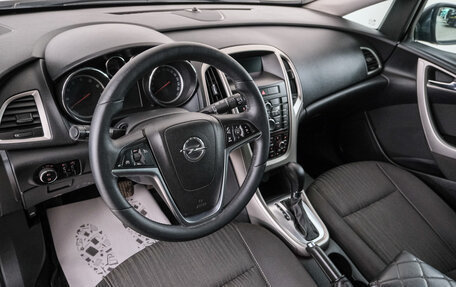 Opel Astra J, 2011 год, 749 000 рублей, 9 фотография