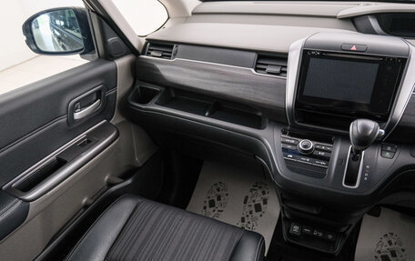 Honda Freed II, 2016 год, 1 479 000 рублей, 12 фотография