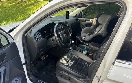 Volkswagen Tiguan II, 2019 год, 2 900 000 рублей, 4 фотография
