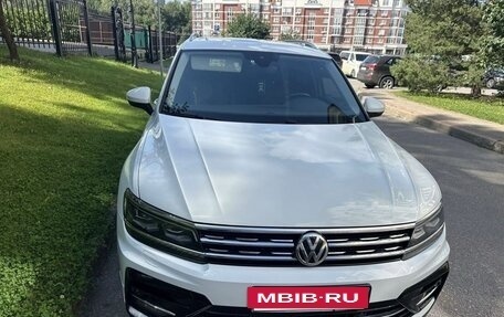 Volkswagen Tiguan II, 2019 год, 2 900 000 рублей, 7 фотография