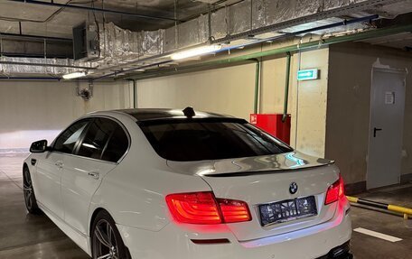 BMW 5 серия, 2012 год, 2 200 000 рублей, 4 фотография