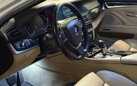 BMW 5 серия, 2012 год, 2 200 000 рублей, 6 фотография