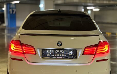 BMW 5 серия, 2012 год, 2 200 000 рублей, 11 фотография