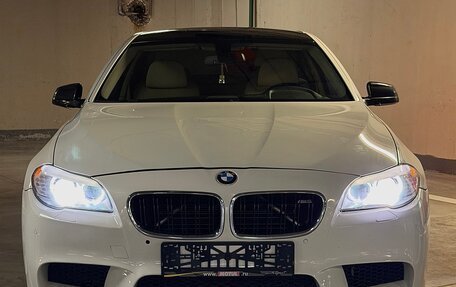 BMW 5 серия, 2012 год, 2 200 000 рублей, 12 фотография