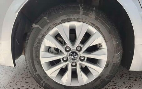Toyota Corolla, 2023 год, 1 600 000 рублей, 21 фотография