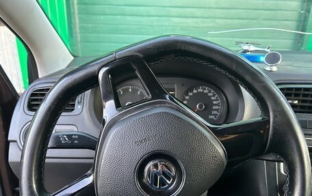 Volkswagen Polo VI (EU Market), 2017 год, 750 000 рублей, 5 фотография