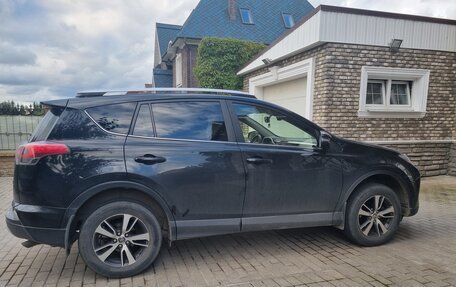 Toyota RAV4, 2016 год, 2 540 000 рублей, 2 фотография