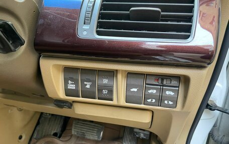 Honda Elysion I, 2004 год, 900 000 рублей, 13 фотография