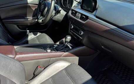 Mazda 6, 2016 год, 2 000 000 рублей, 12 фотография