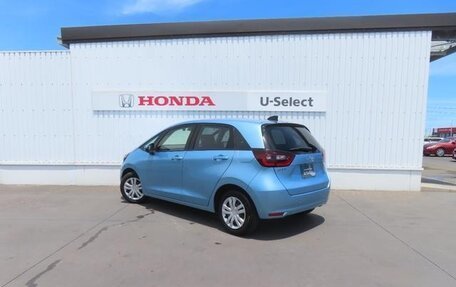 Honda Fit, 2022 год, 1 100 000 рублей, 3 фотография