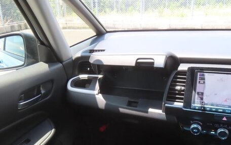 Honda Fit, 2022 год, 1 100 000 рублей, 24 фотография