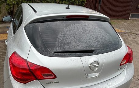 Opel Astra J, 2012 год, 690 000 рублей, 6 фотография