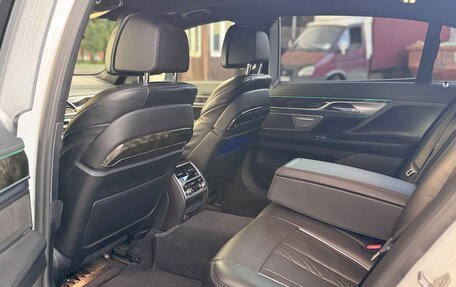BMW 7 серия, 2021 год, 5 700 000 рублей, 11 фотография