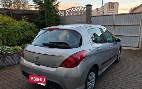 Peugeot 308 II, 2011 год, 599 000 рублей, 2 фотография