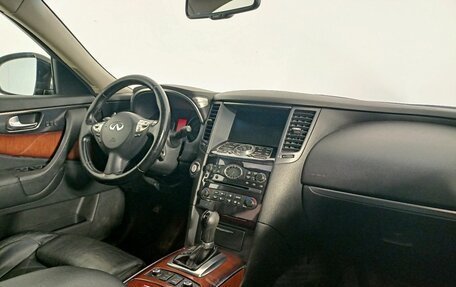 Infiniti FX II, 2010 год, 1 599 000 рублей, 12 фотография
