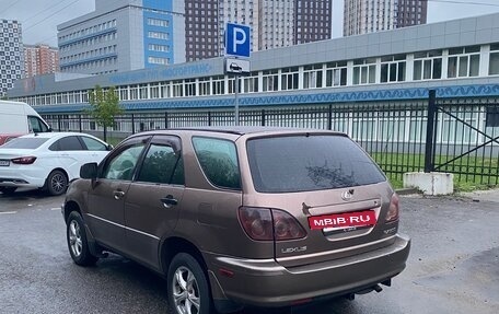 Lexus RX IV рестайлинг, 1999 год, 525 000 рублей, 7 фотография