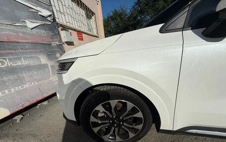 KIA Carnival, 2021 год, 4 200 000 рублей, 5 фотография