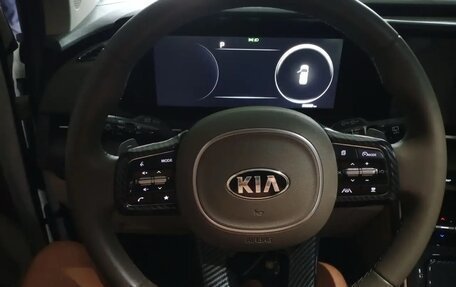 KIA Carnival, 2021 год, 4 200 000 рублей, 27 фотография