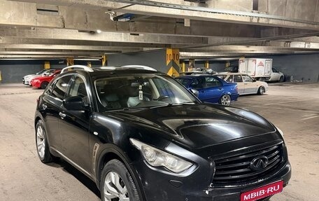 Infiniti QX70, 2013 год, 1 450 000 рублей, 1 фотография
