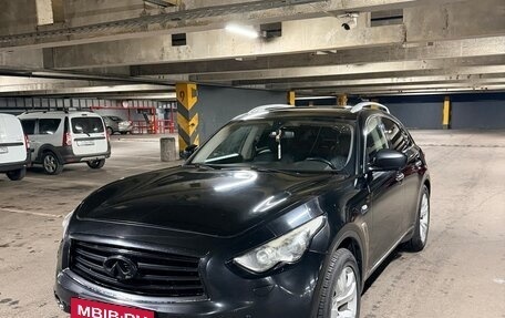 Infiniti QX70, 2013 год, 1 450 000 рублей, 2 фотография