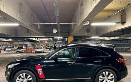Infiniti QX70, 2013 год, 1 450 000 рублей, 4 фотография