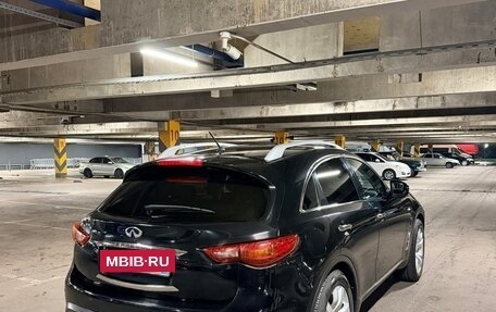 Infiniti QX70, 2013 год, 1 450 000 рублей, 7 фотография