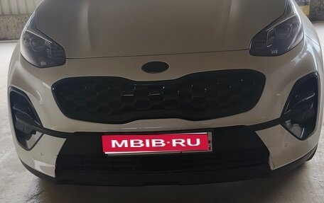 KIA Sportage IV рестайлинг, 2021 год, 3 000 000 рублей, 1 фотография