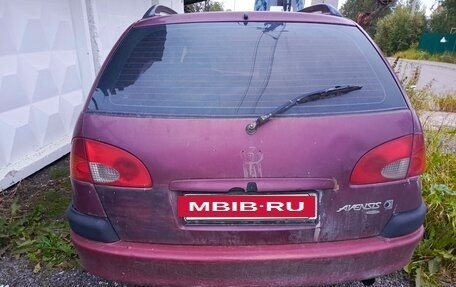 Toyota Avensis III рестайлинг, 1999 год, 120 000 рублей, 9 фотография