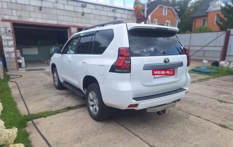Toyota Land Cruiser Prado 150 рестайлинг 2, 2018 год, 4 150 000 рублей, 3 фотография