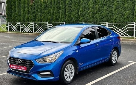 Hyundai Solaris II рестайлинг, 2018 год, 750 000 рублей, 1 фотография