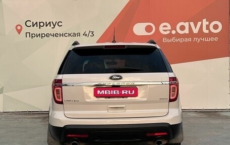 Ford Explorer VI, 2013 год, 1 750 000 рублей, 5 фотография