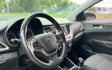 Hyundai Solaris II рестайлинг, 2018 год, 750 000 рублей, 14 фотография