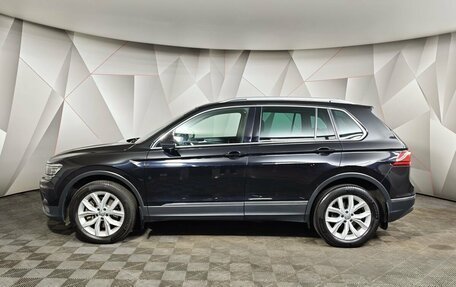 Volkswagen Tiguan II, 2018 год, 2 273 000 рублей, 5 фотография