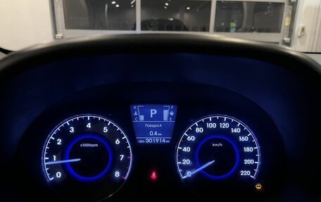 Hyundai Solaris II рестайлинг, 2011 год, 515 000 рублей, 11 фотография