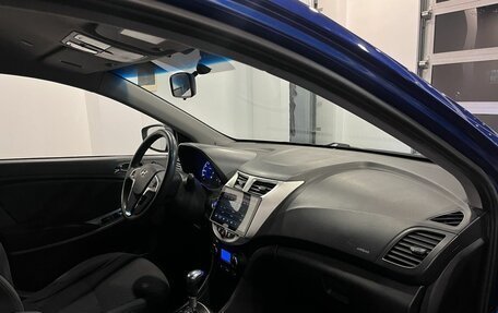 Hyundai Solaris II рестайлинг, 2011 год, 515 000 рублей, 12 фотография